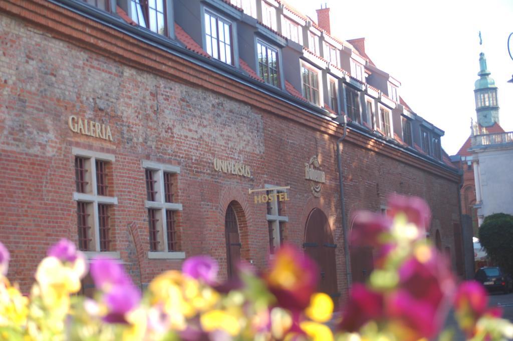 Universus Hostel